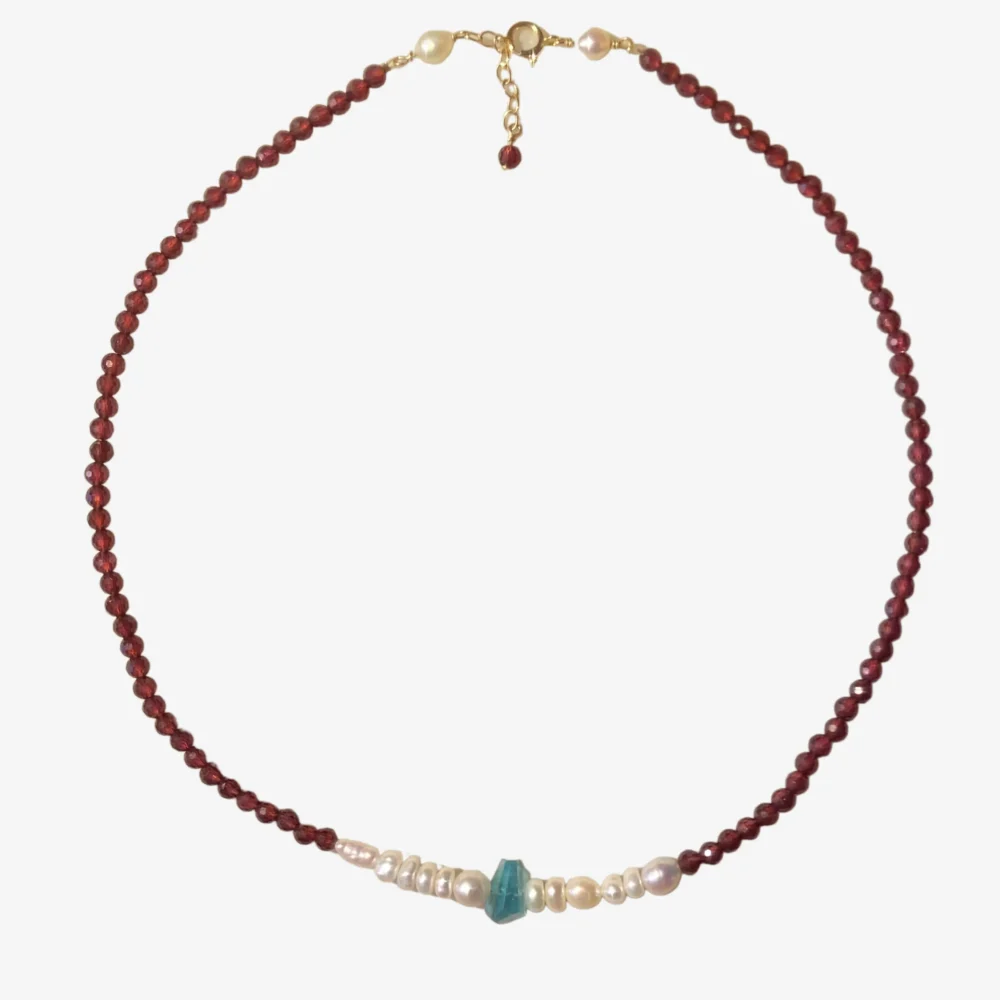 14K Gold-Filled Charming LUCENT TIDE Garnet Necklace with Blue Apatite Accent – Romantic Elegance by LING LAN Jewelry
